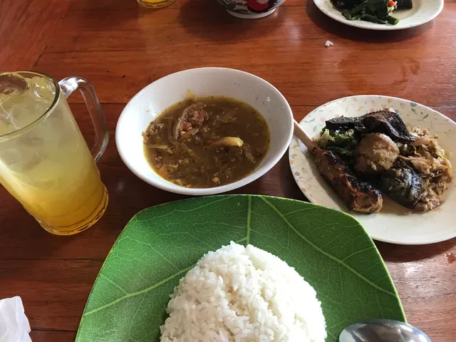 Lawar Bali Kartika