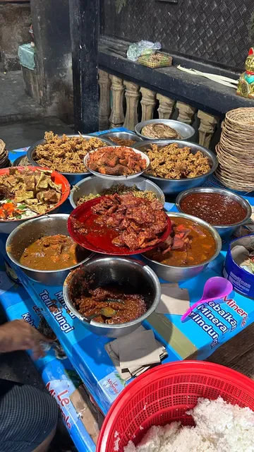 Warung Nasi Men Lotri