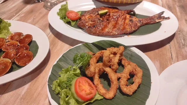 Warung Ongan Asri Ikan Bakar Jimbaran