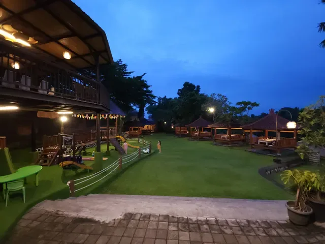 Warung Ongan Asri Ikan Bakar Jimbaran