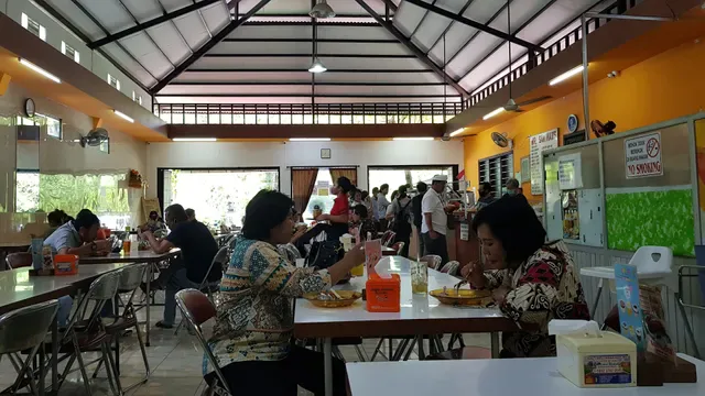 Warung Sari Manis