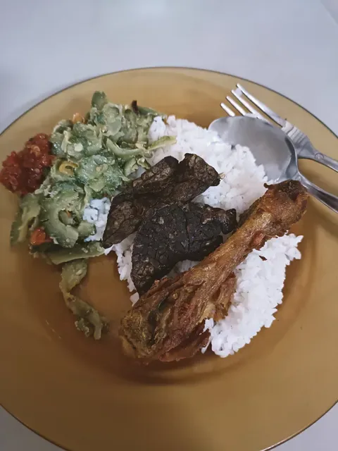 Warung Sari Manis