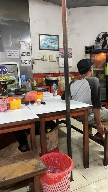 Warung Soto Ketut