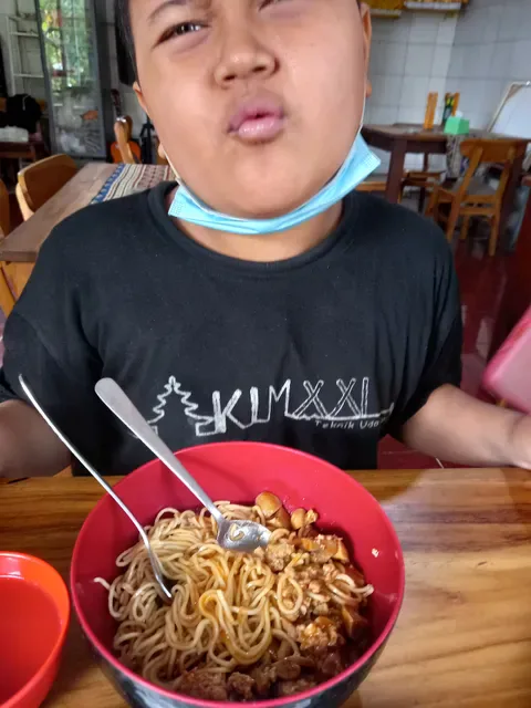 Mie Ayam Jakarta Terang Bulan & Martabak Telur