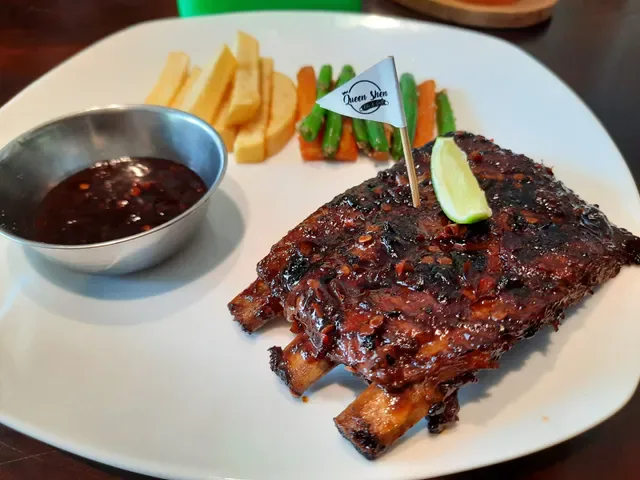Queen Shen Ribs And Grill