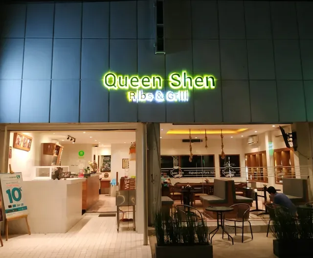 Queen Shen Ribs And Grill