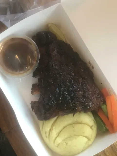 Queen Shen Ribs And Grill