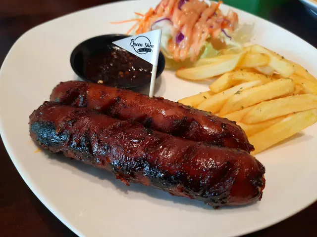 Queen Shen Ribs And Grill