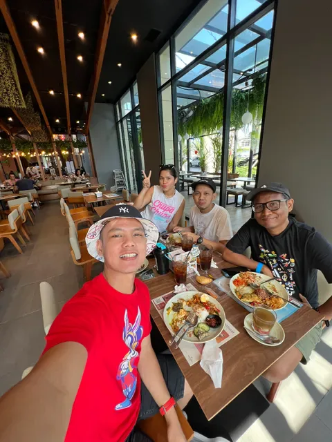 Sate Khas Senayan, Living World Denpasar