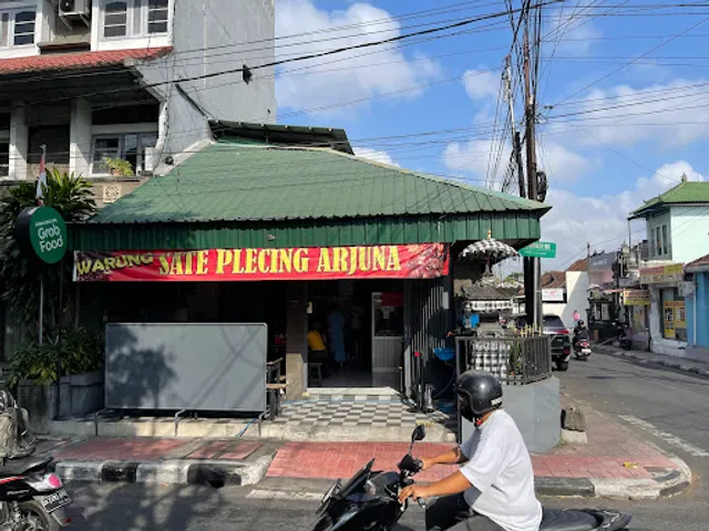 Sate Plecing Arjuna