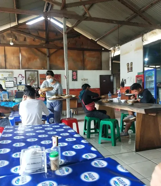 Warung Lawar Ayam Artha Jaya