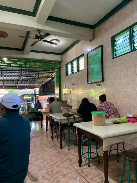 Warung Madura Sudi Mampir (Tidak Buka Cabang)