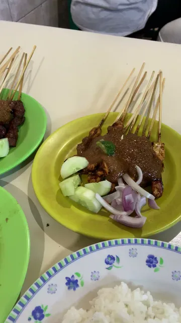 Warung Madura Sudi Mampir (Tidak Buka Cabang)