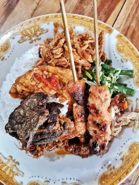 Warung Pojok Gajah Mada