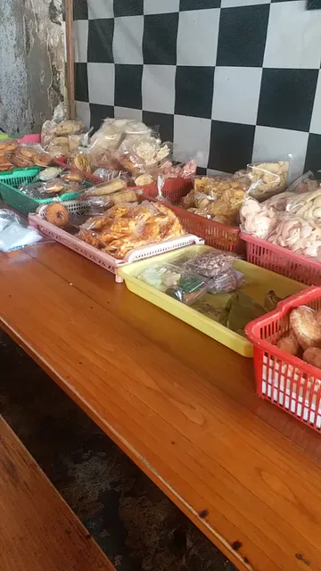 Es Waneng