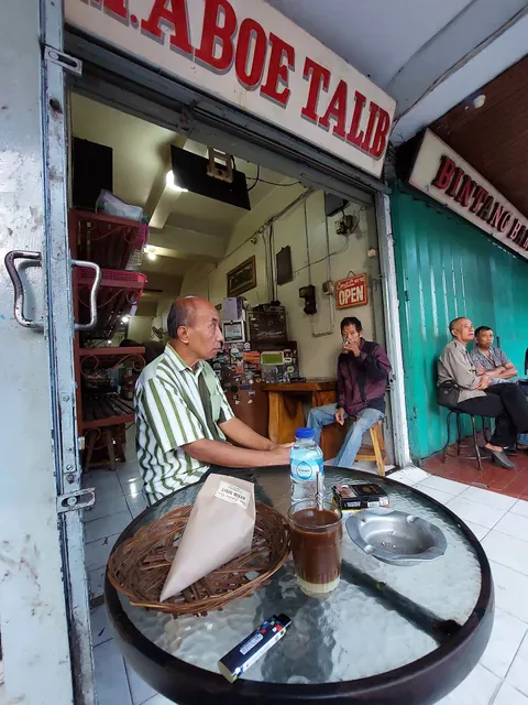 Kedai M. Aboe Talib