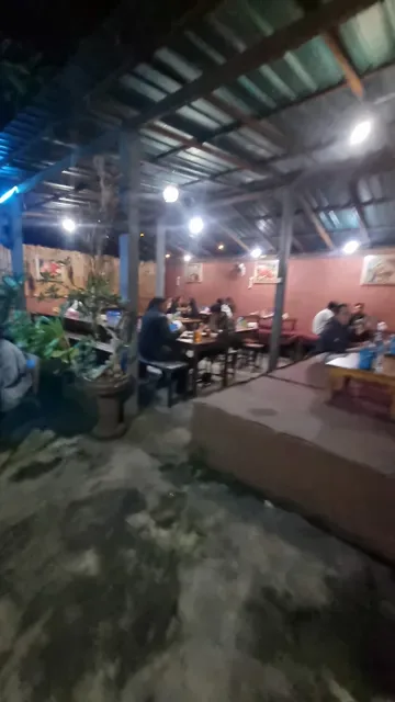 Nasi Babi Guling Malam