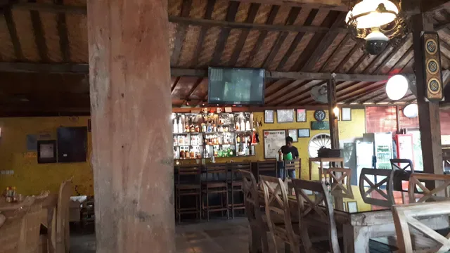 joe's bar and restaurant