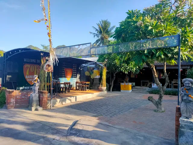 joe's bar and restaurant