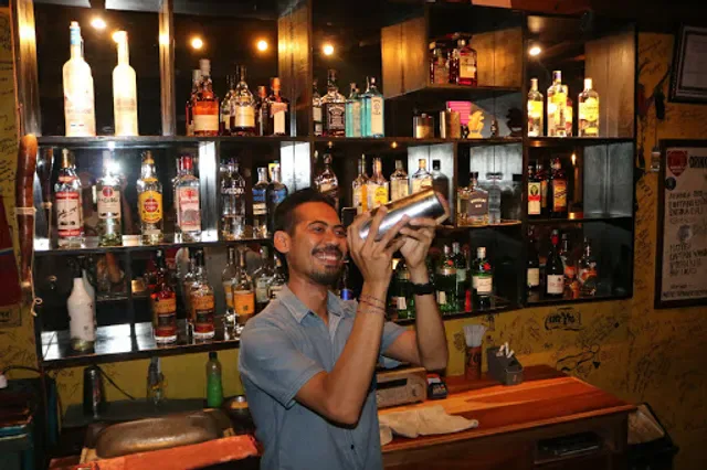 joe's bar and restaurant
