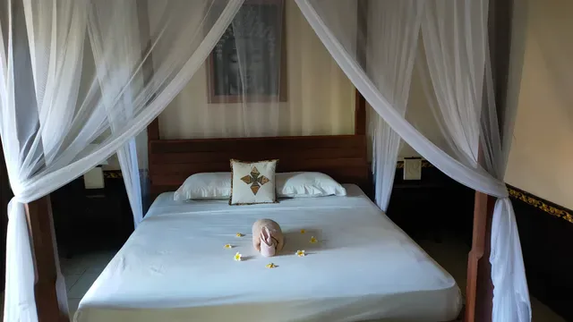 Man's Cottages & Spa
