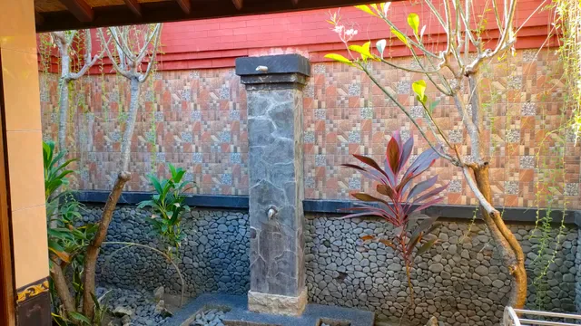 Man's Cottages & Spa