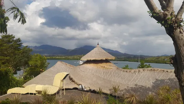 Pasir Putih Beach Club