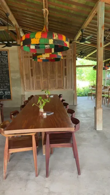 Senja Restaurant Sumberkima Hill retreat