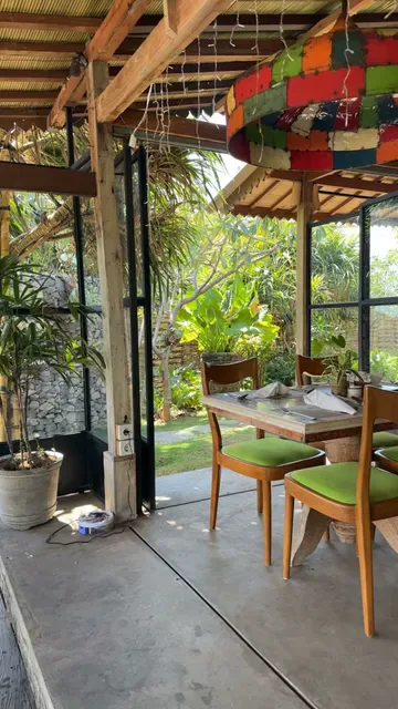 Senja Restaurant Sumberkima Hill retreat
