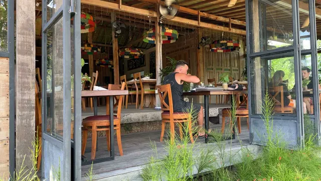 Senja Restaurant Sumberkima Hill retreat