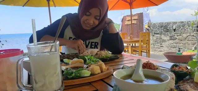 Warung Pencar Buleleng Barat