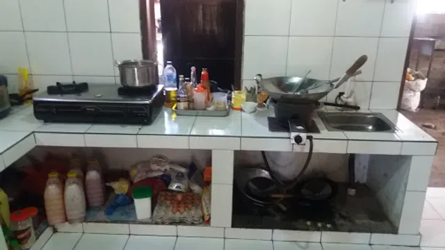 Warung Prapat Sari