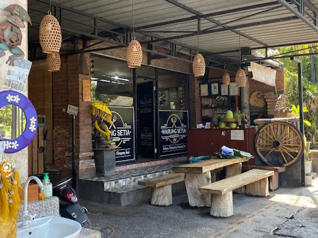 Warung Setia Pemuteran
