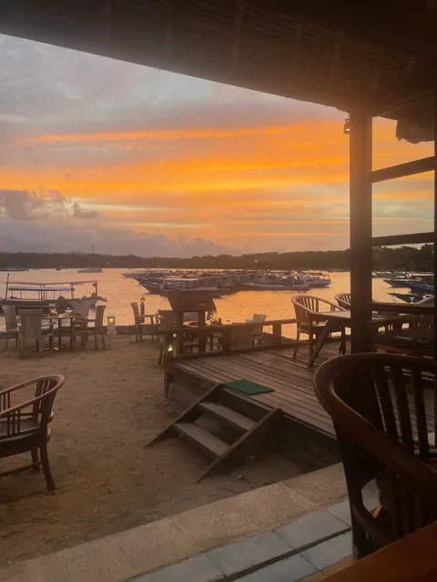 Sunset Beach Restaurant