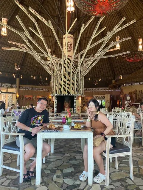 Tsavo Lion Restaurant