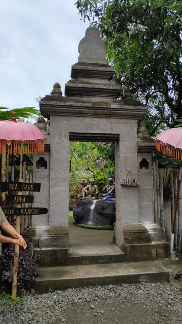Rumah Makan Tegal Dadong