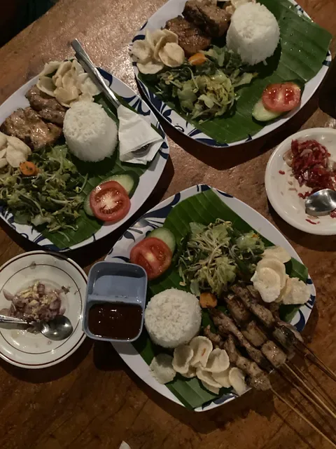 Apik Warung
