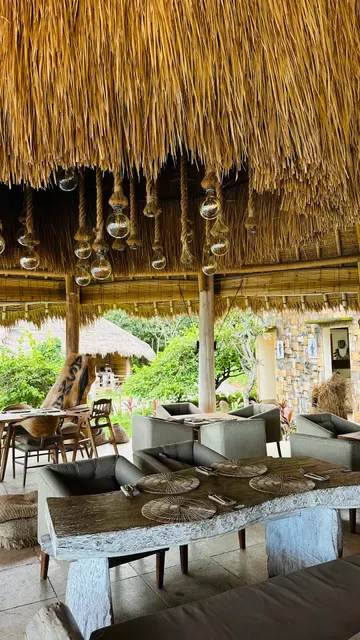 Asmat Restaurant Amed