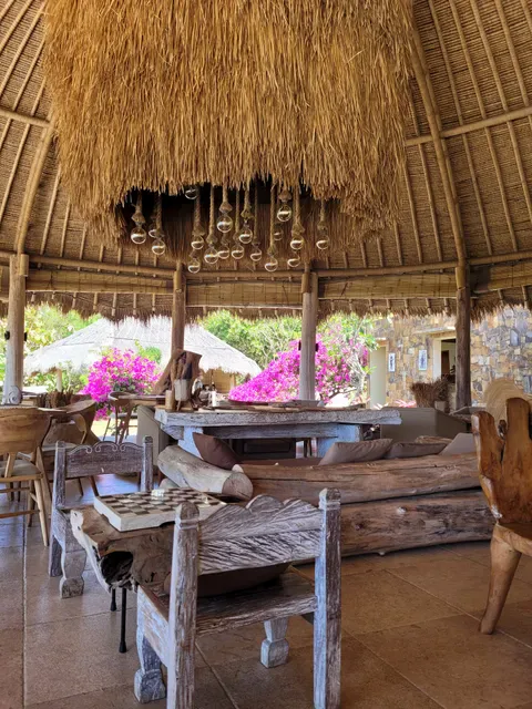 Asmat Restaurant Amed