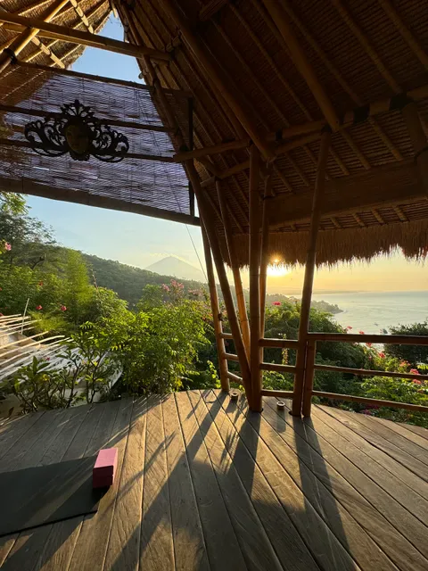 Blue Earth Village