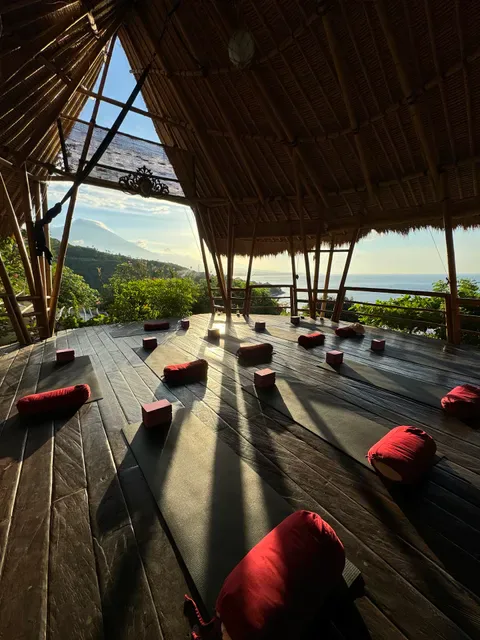 Blue Earth Village