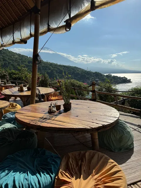 Blue Earth Village