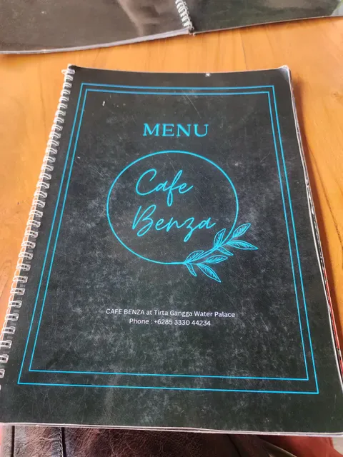 CAFE BENZA at Tirtagangga