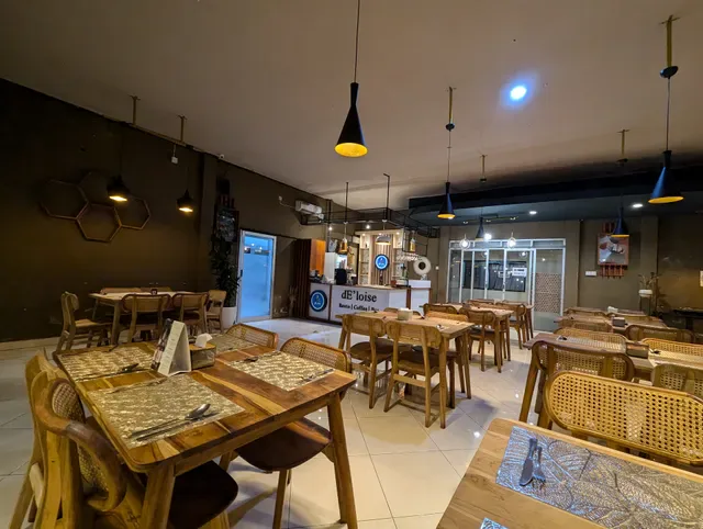 Deloise Restaurant