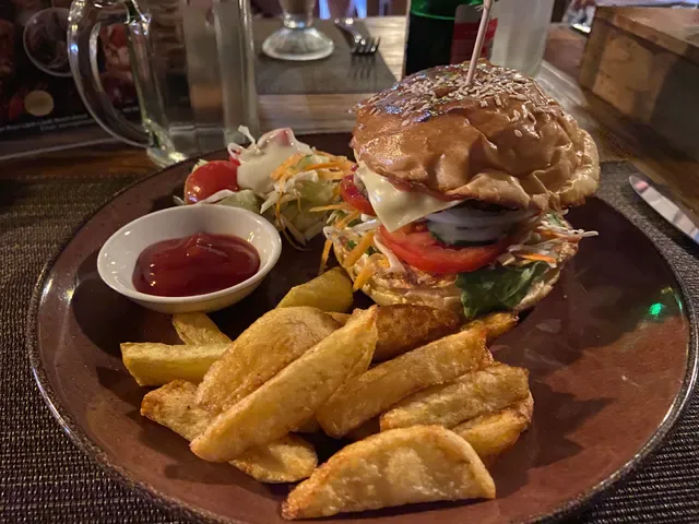 Di Lipah Warung