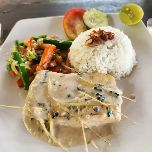 Di Lipah Warung