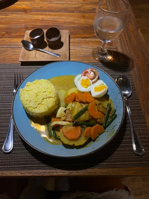 Di Lipah Warung