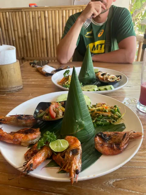 Green Melon Warung