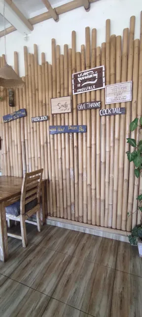 Green Melon Warung
