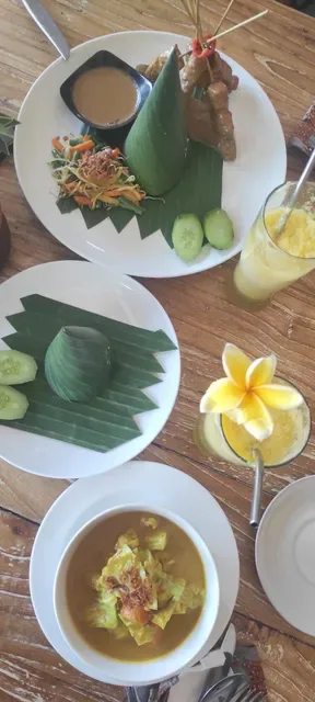 Green Melon Warung